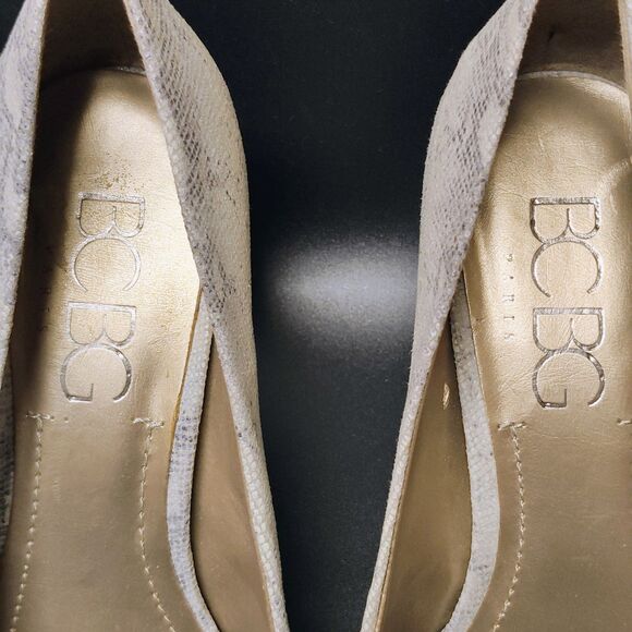 BCBG NEUTRAL Snake Skin Pumps Size 8.5 - BEAUTIFUL - Ivory Tan - Approx 4" heel - Picture 10 of 12